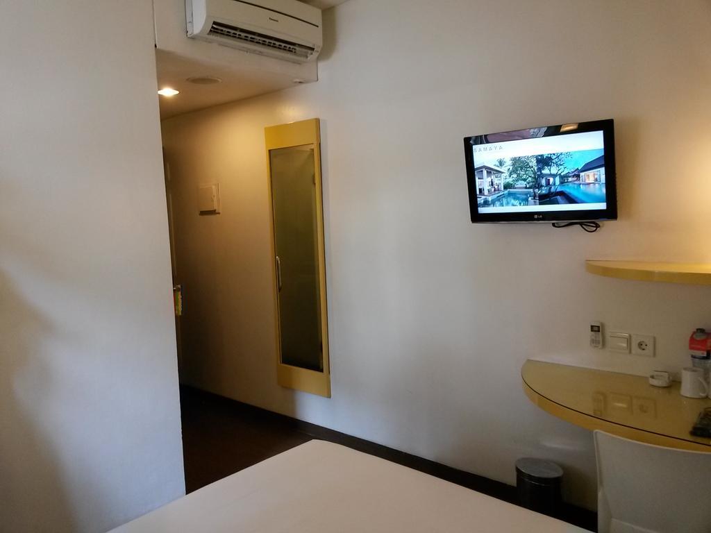Amaris Hotel Panglima Polim 2 Jakarta Exterior foto